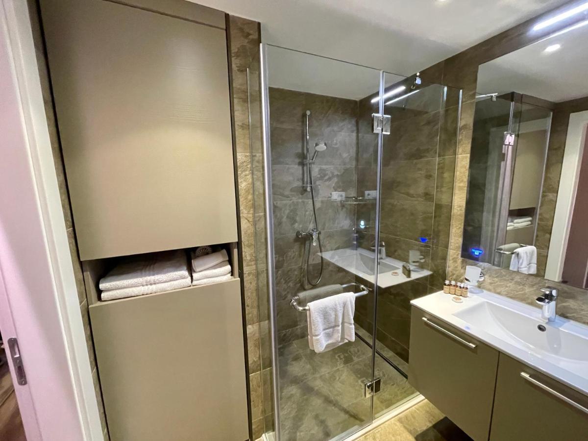 Batumi Continental Apartments ภายนอก รูปภาพ